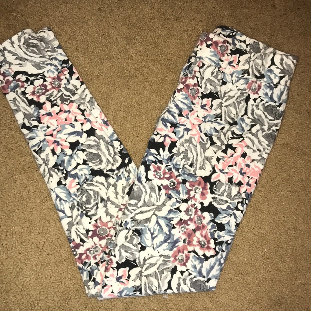 Floral American Eagle Leggings